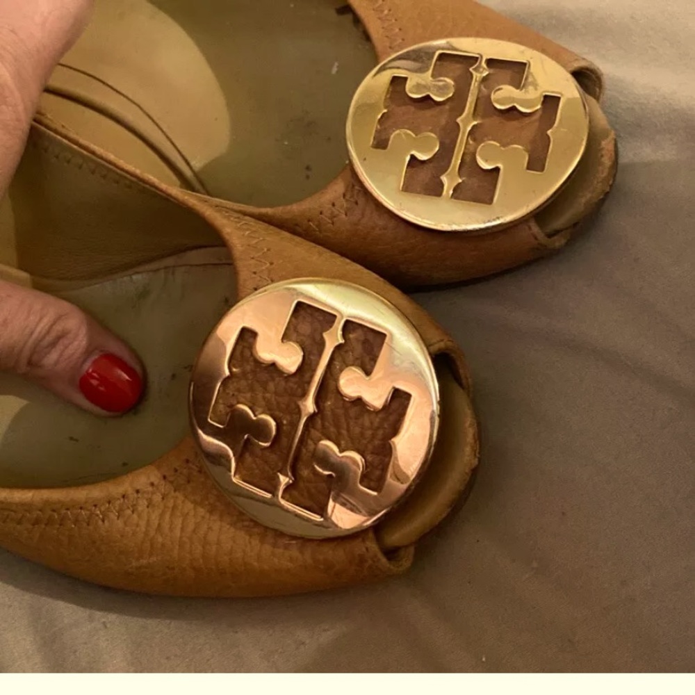 Tory Burch Pebblle Camel Sally Wedge 8.5M